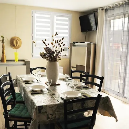 Maison De 3 à 400 M De La Kairon - Pair Sur * Saint-Pair-sur-Mer