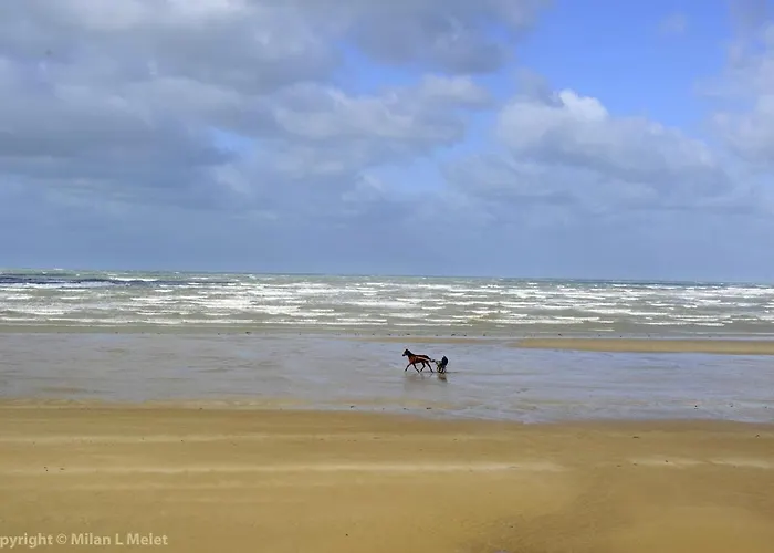 Maison De 3 A 400 M De La Kairon - Pair Sur *